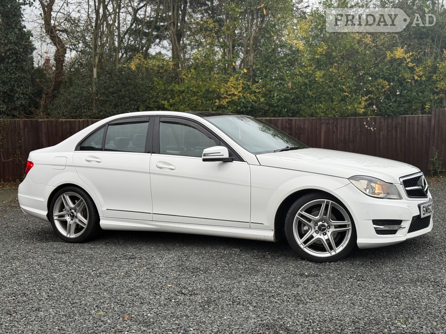 [ berth ]Mercedes-Benz C Class
