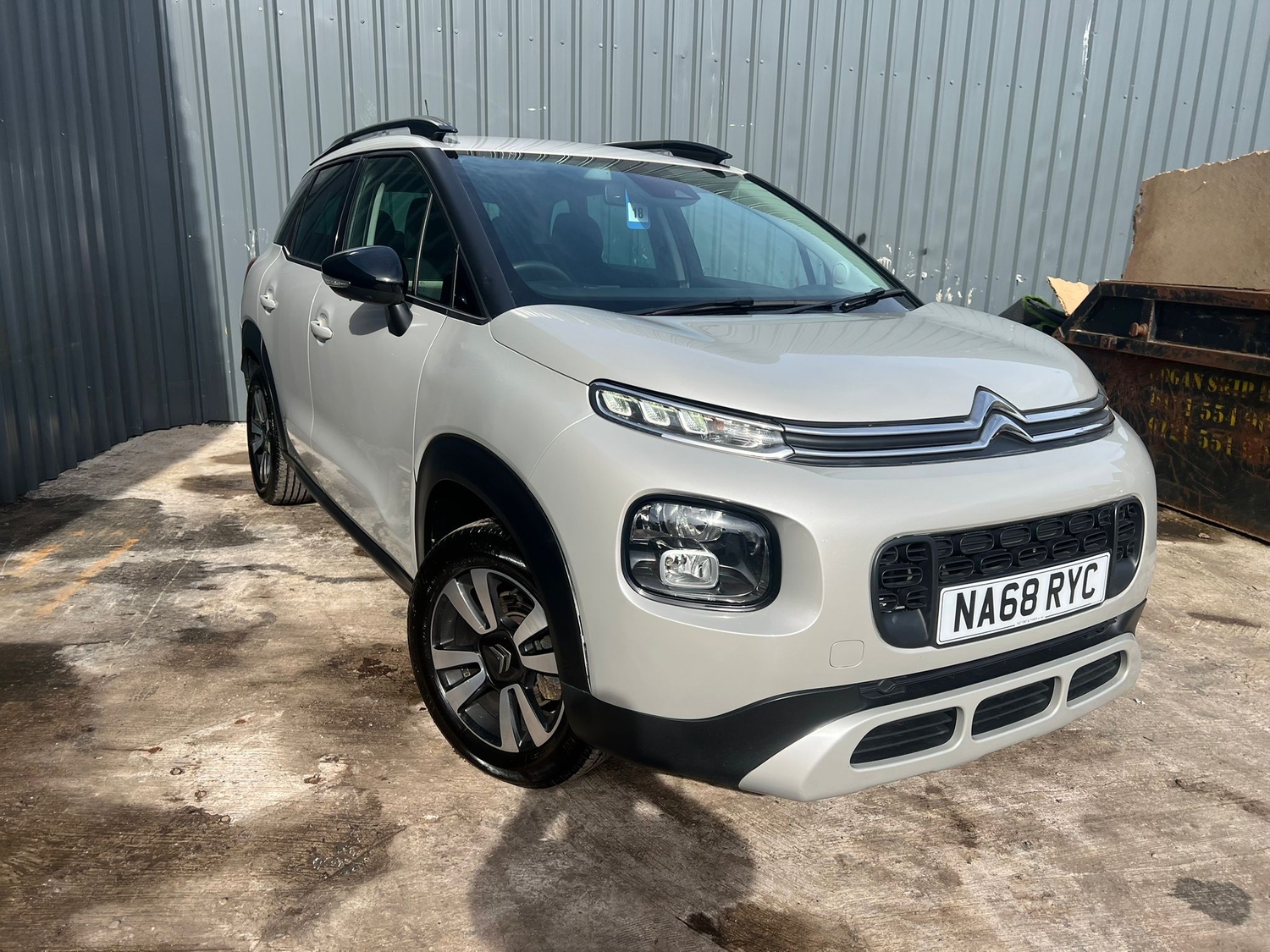 [ berth ]Citroen C3 Aircross