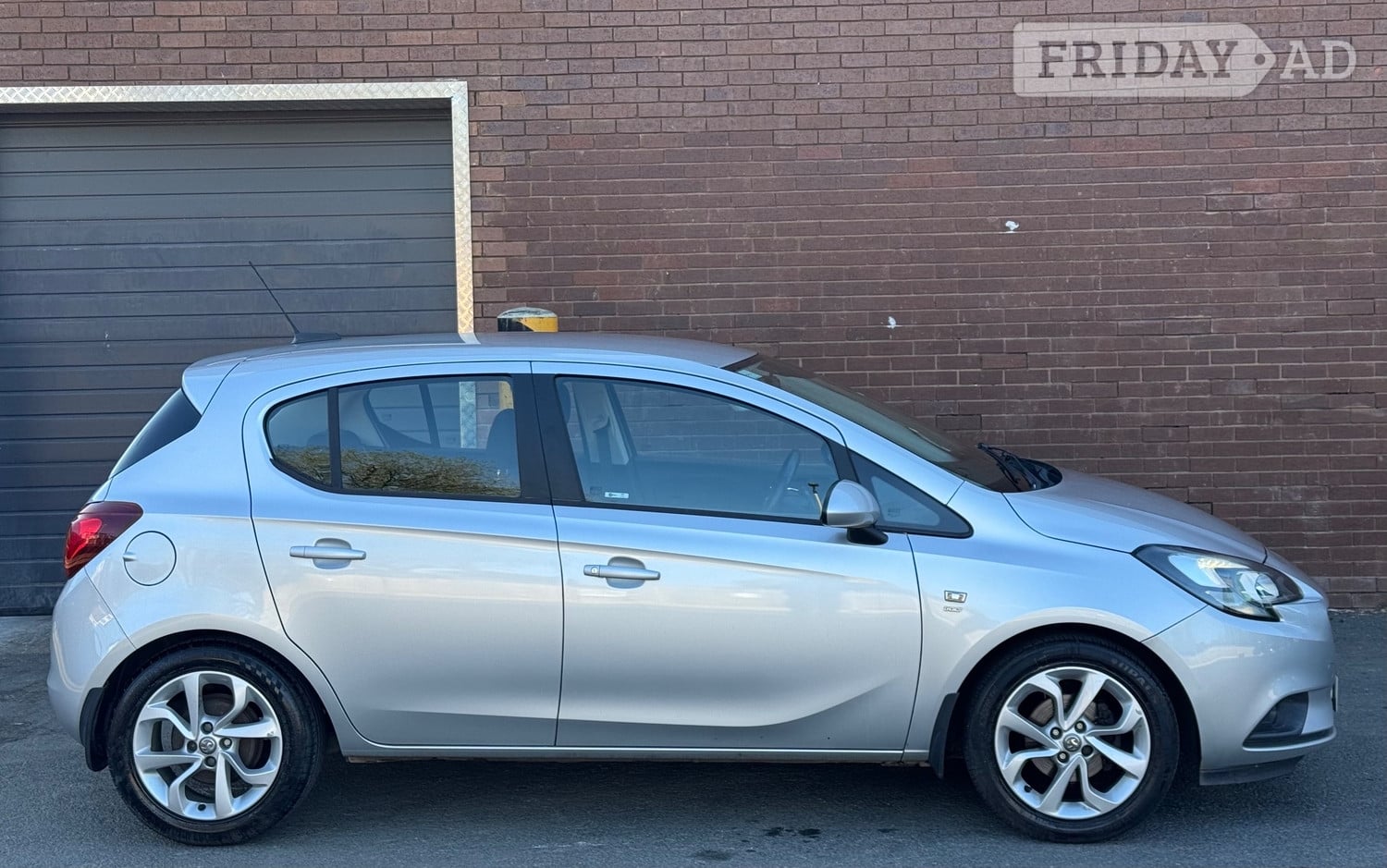 [ berth ]Vauxhall Corsa