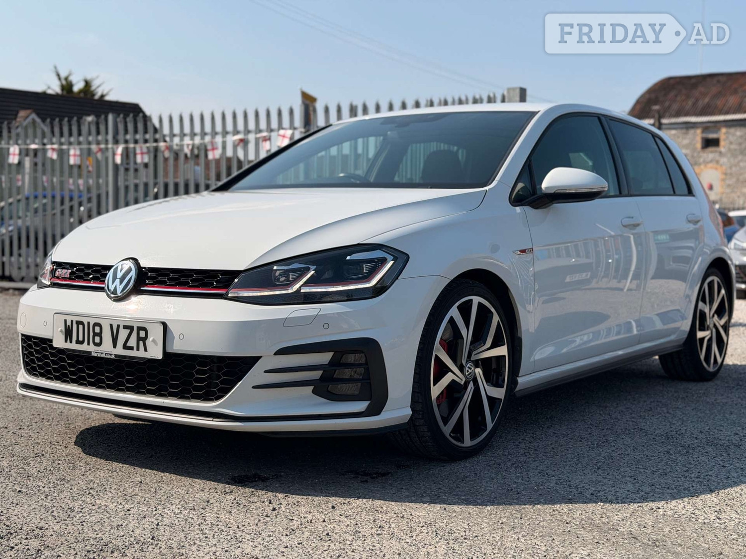 [ berth ]Volkswagen Golf