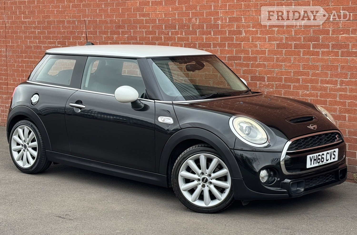 Mini Hatch 2017 in Doncaster