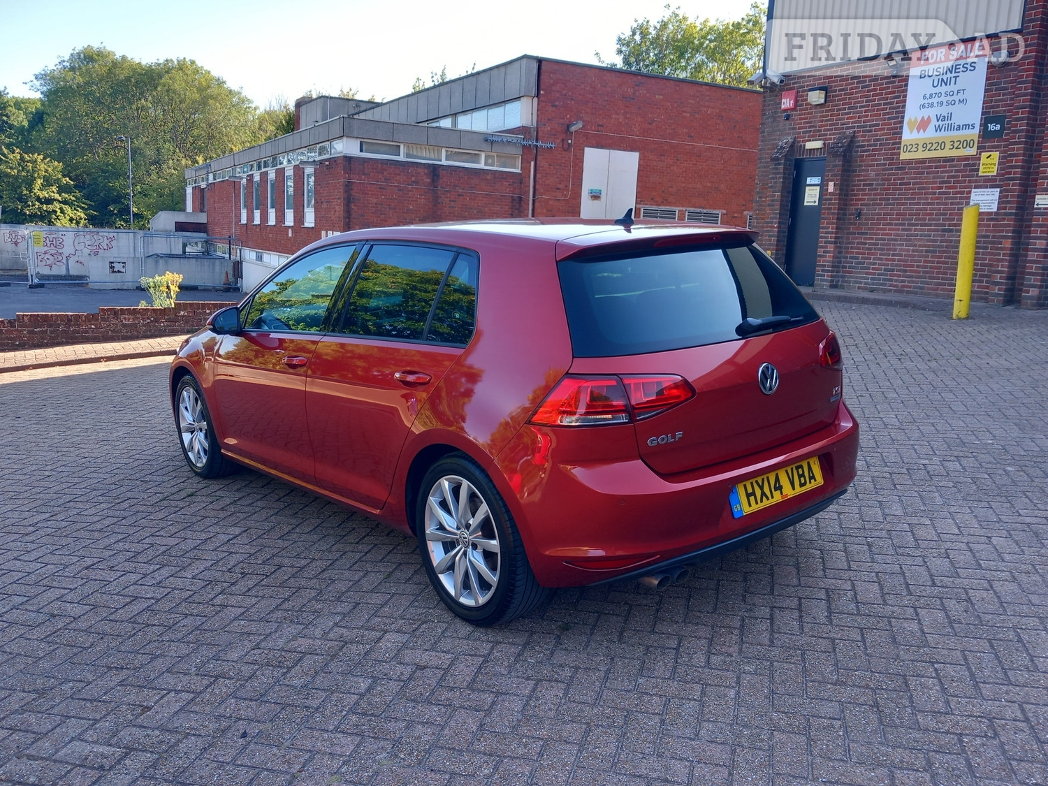 Volkswagen Golf 2014 - Cars