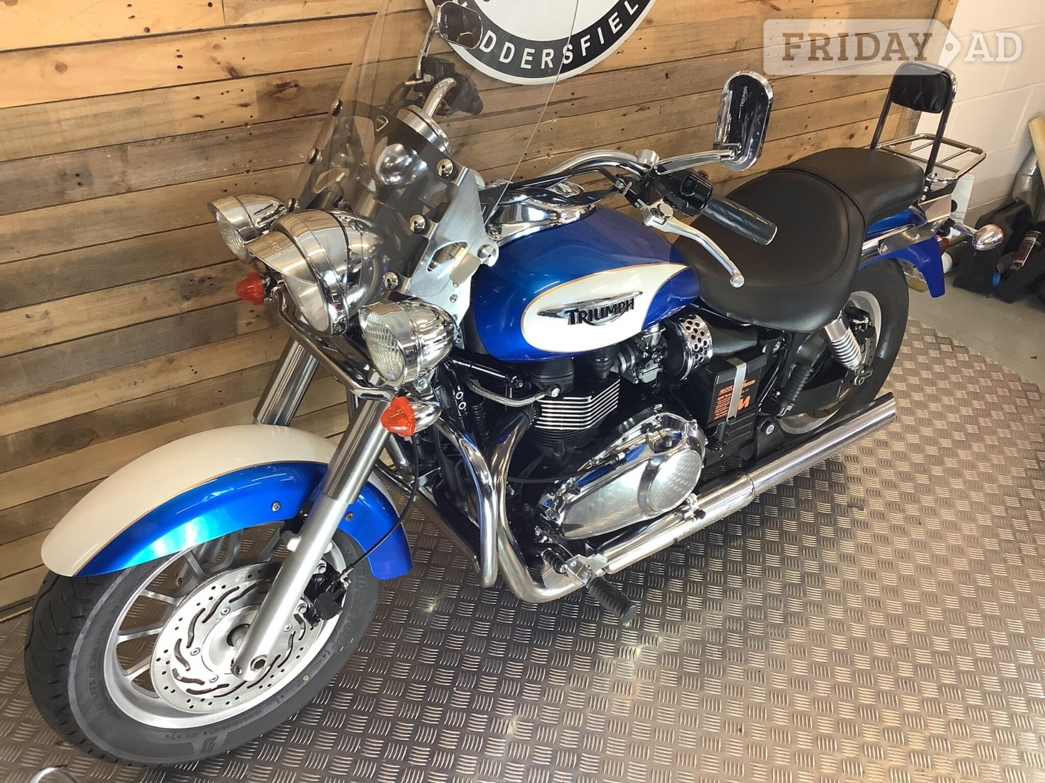 [ berth ]Triumph Bonneville