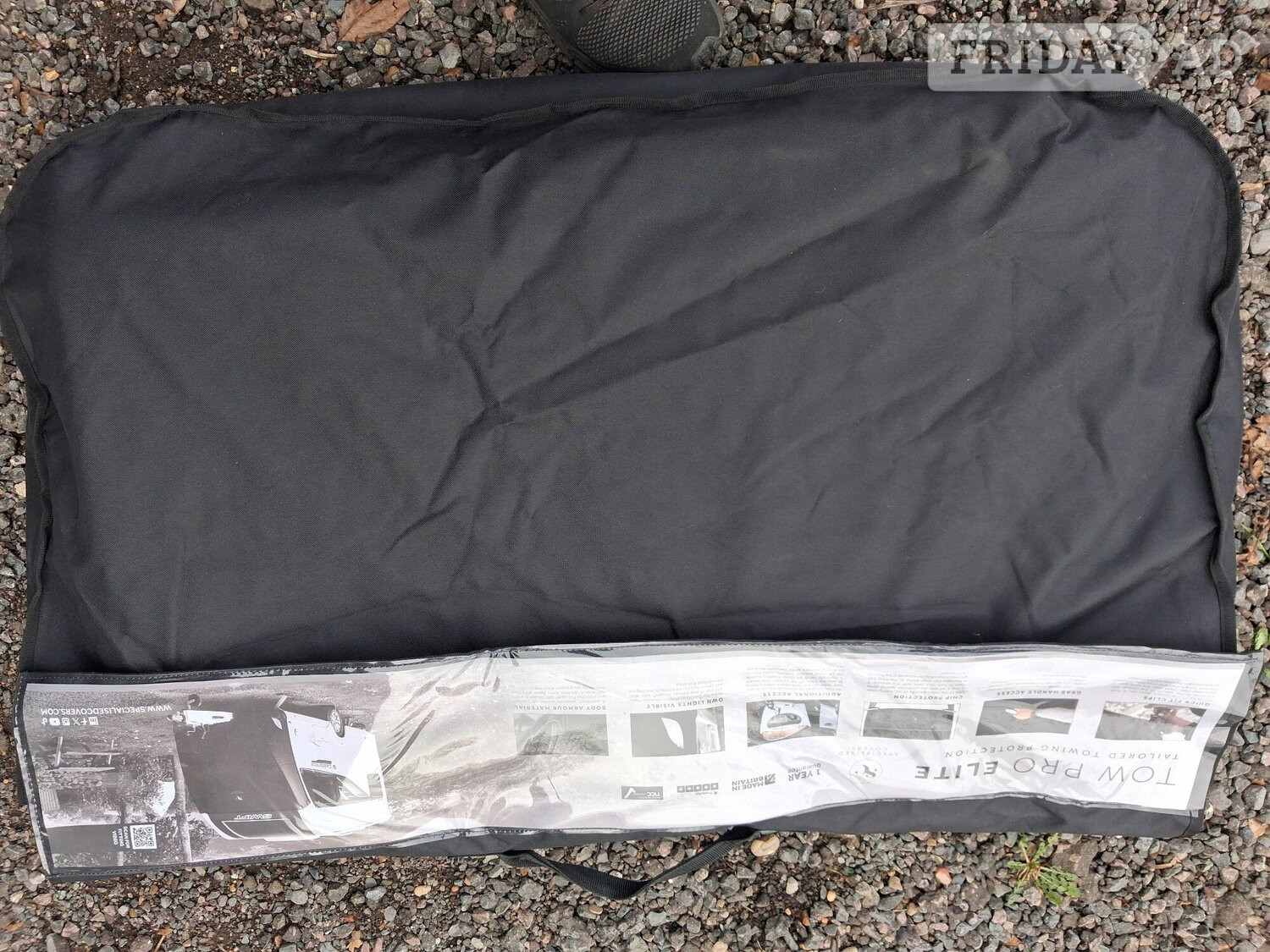 Towing cover bailey caravan -  in Ringshall Stocks