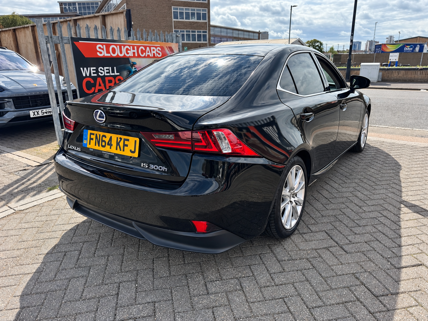 Lexus IS 2014 - Cars in Slough