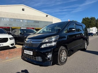 Toyota Vellfire 2013