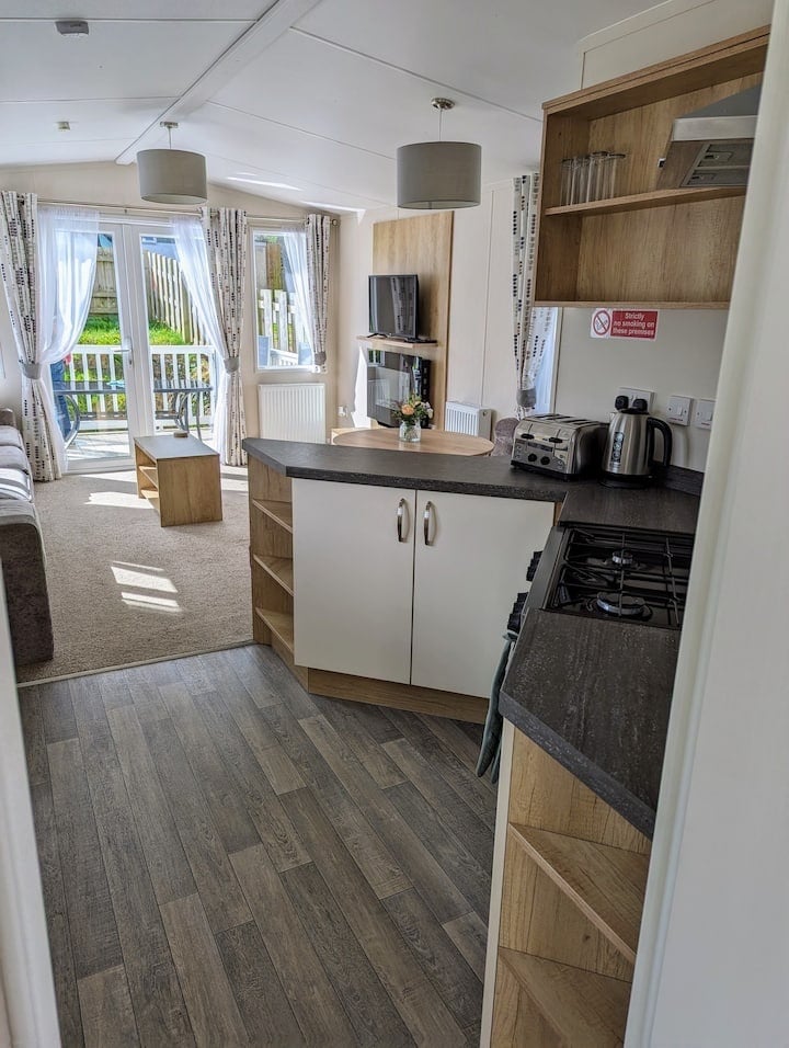 Sunseeker Twilight 2019 for sale - Holiday Homes