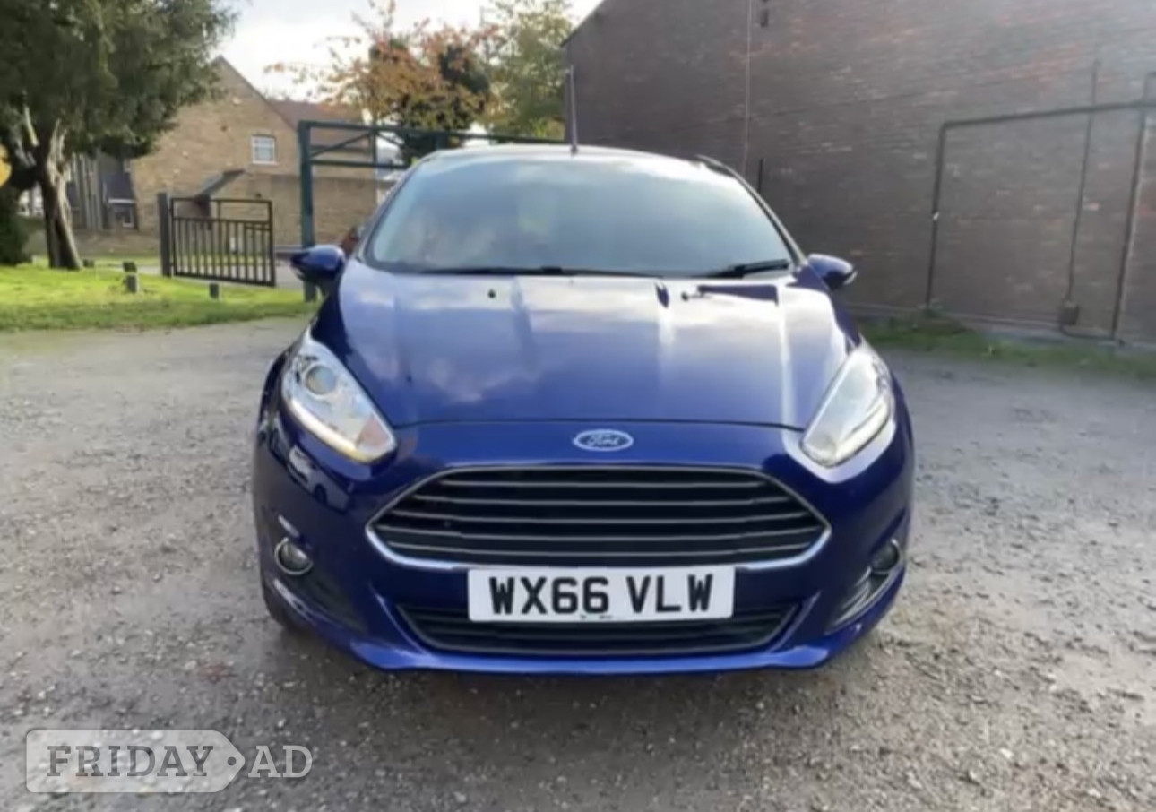 Ford Fiesta 2016 in Southall