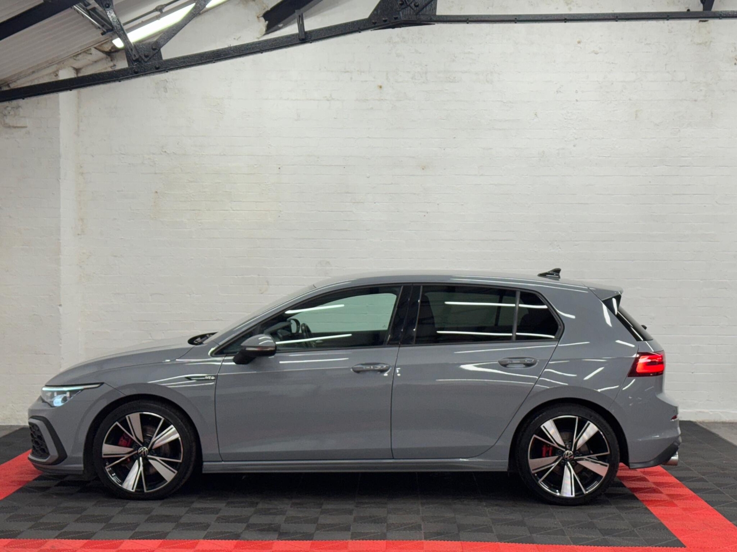 [ berth ]Volkswagen Golf