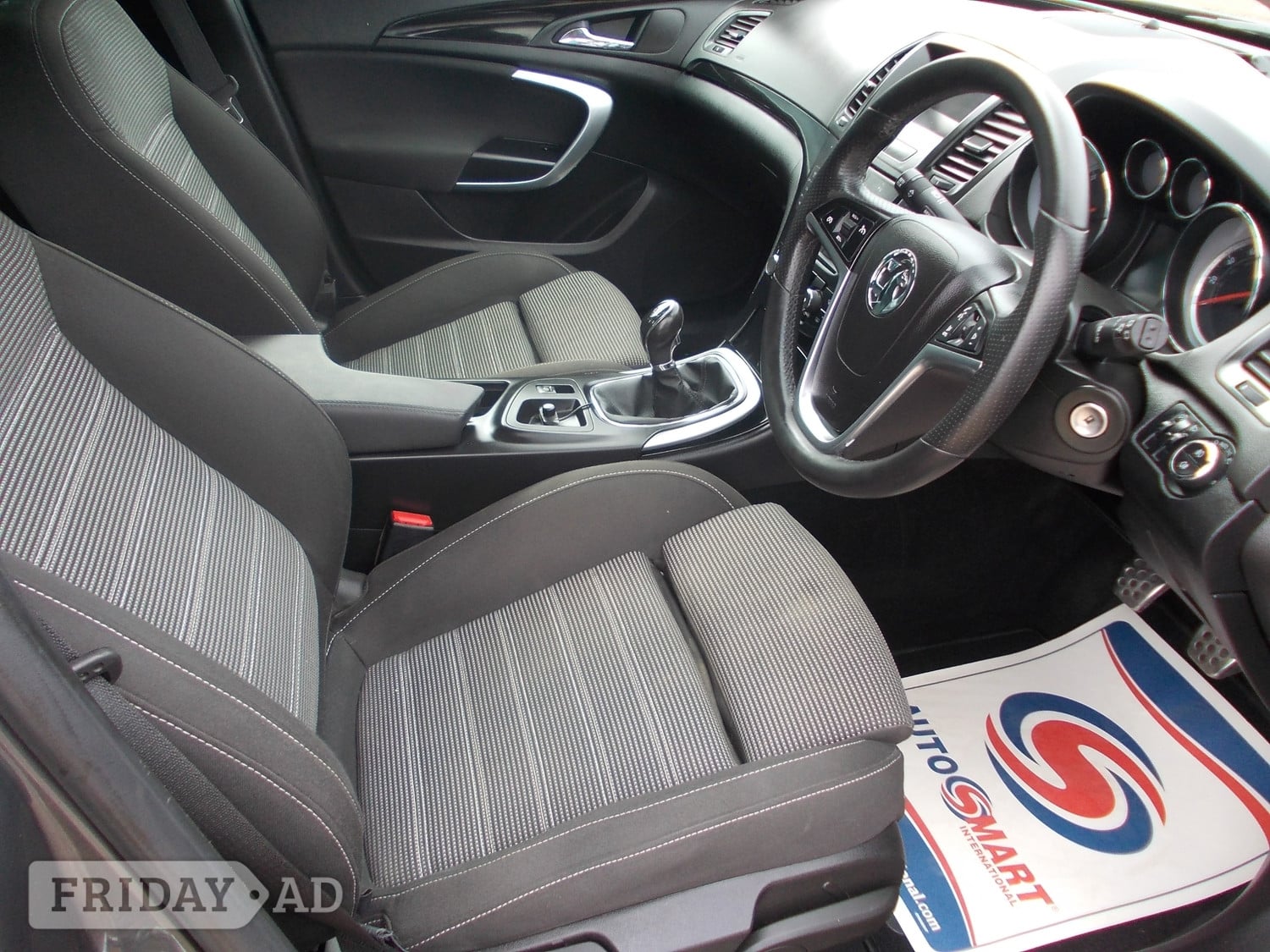 Vauxhall Insignia 2011 in Hailsham