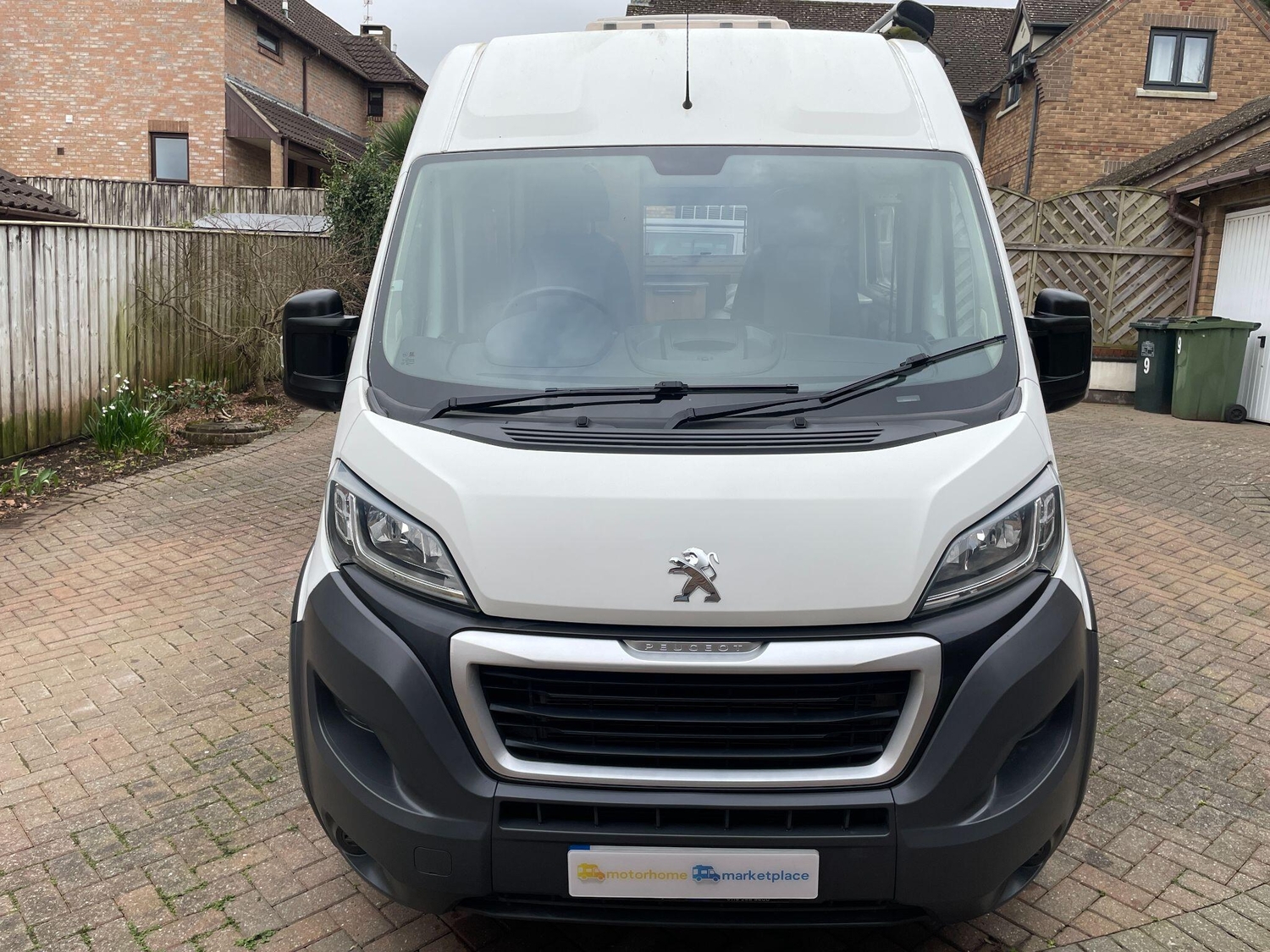 [2 berth ]Peugeot Boxer 435 Heavy L4