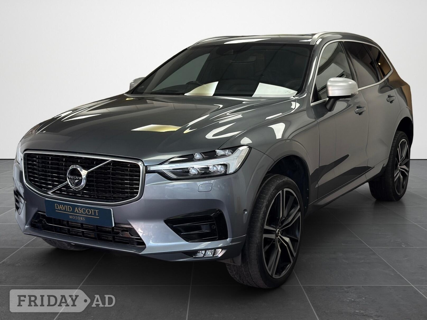 Volvo XC60 2019 - Cars