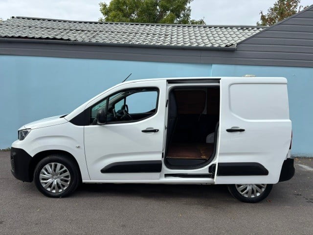 Peugeot Partner 2019 - Vans & Commercial Vehicles in Southampton