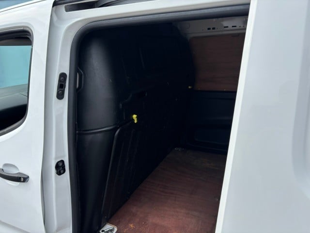 Peugeot Partner 2019 - Vans & Commercial Vehicles