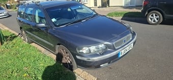 Volvo V70 2004