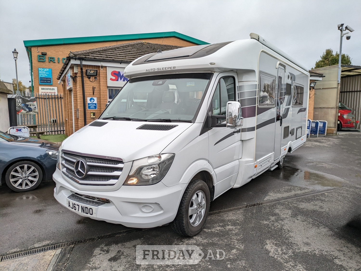 Auto-Sleepers Burford 2017 - Motorhomes & Caravans