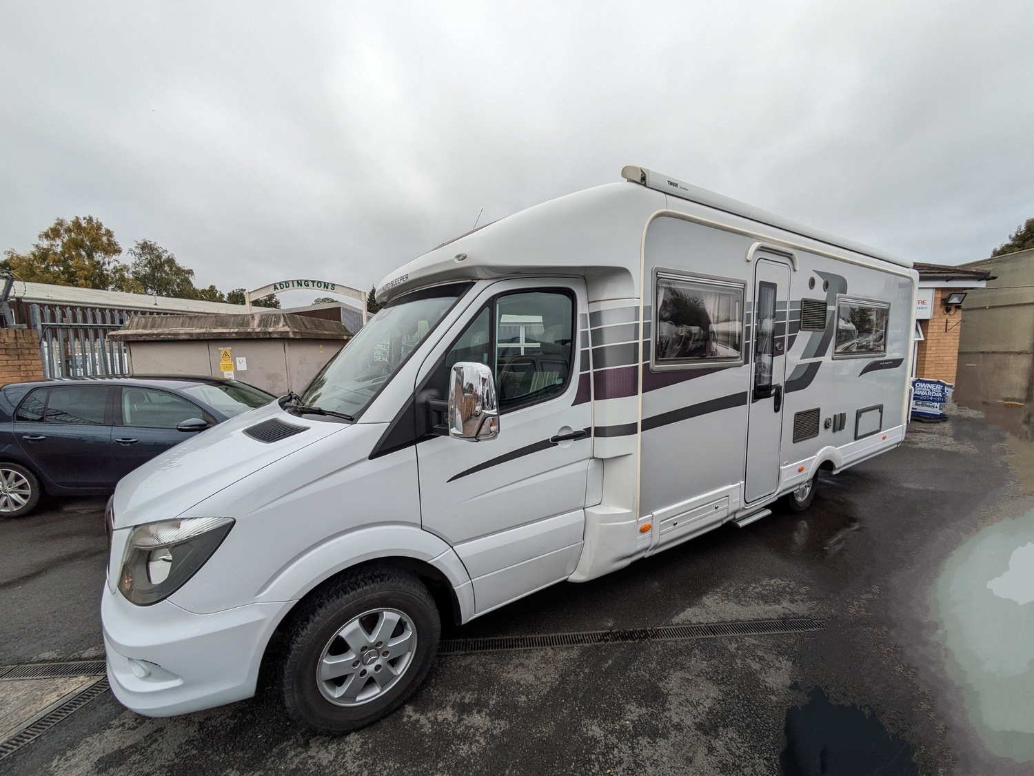 Auto-Sleepers Burford 2017 - Motorhomes & Caravans in Bracknell