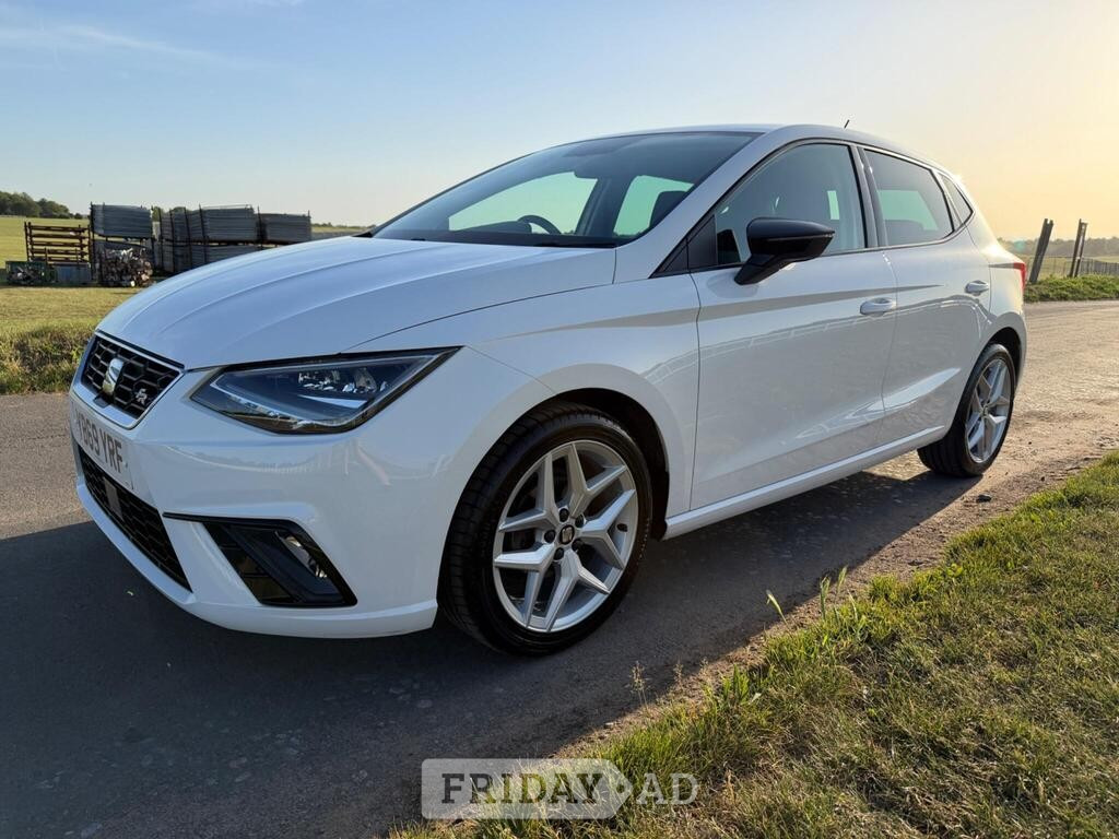 [ berth ]SEAT Ibiza