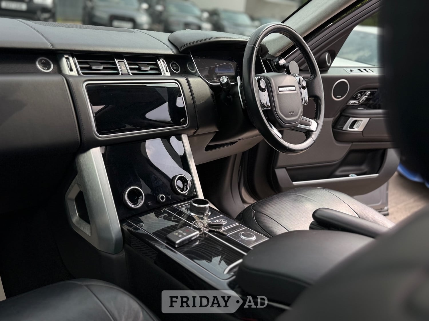 Land Rover Range Rover 2020 - Cars in Blackburn