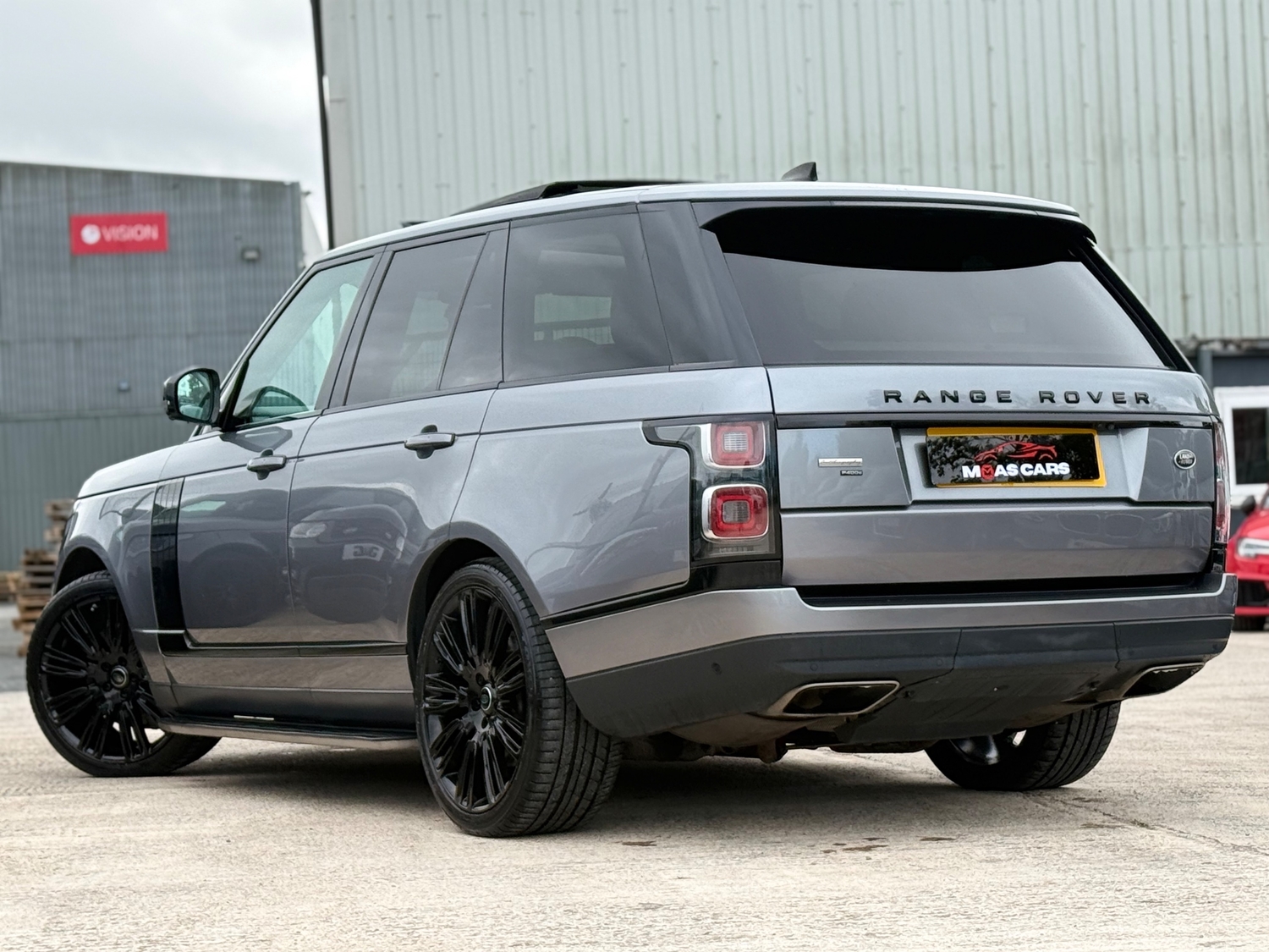 Land Rover Range Rover Blackburn