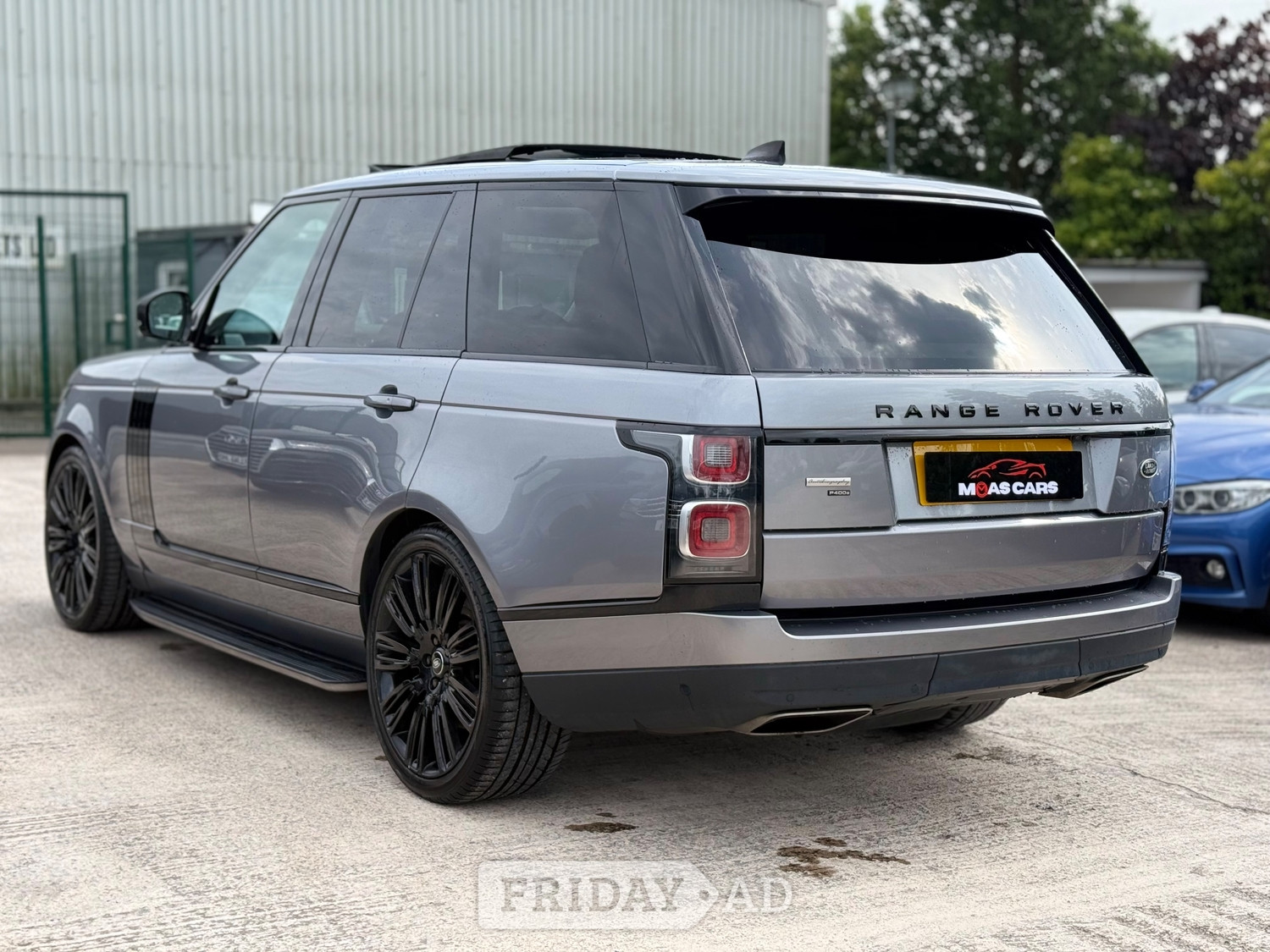 [ berth ]Land Rover Range Rover