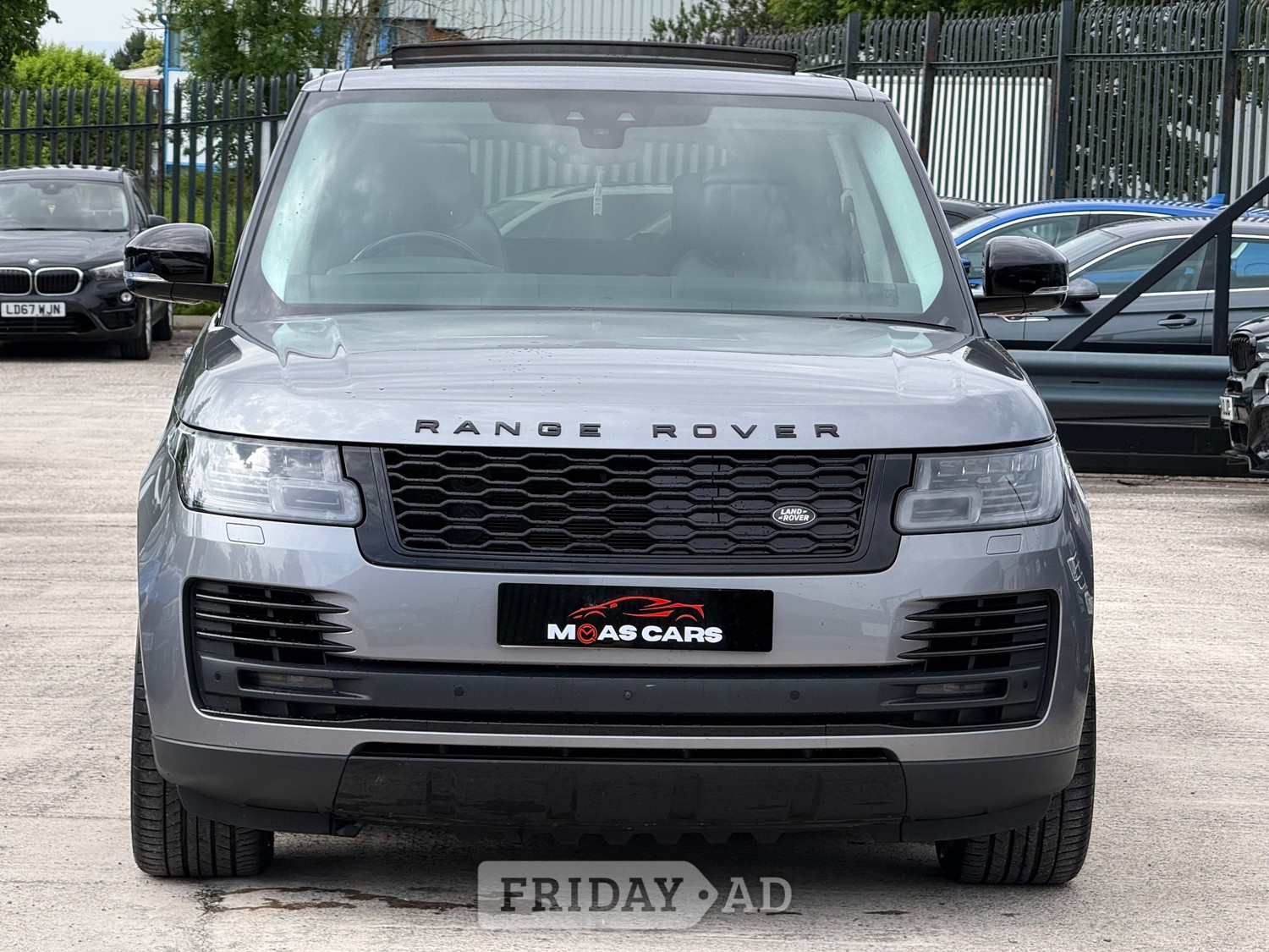 Land Rover Range Rover 2020 - Cars