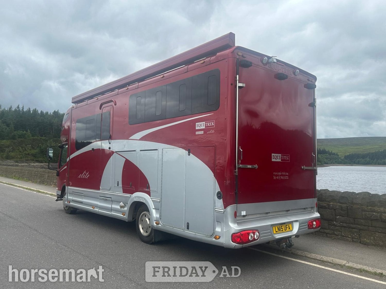 Equi-Trek Endeavour Elite  Isuzu Trucks Horsebox - Trailers & Horseboxes in Sheffield