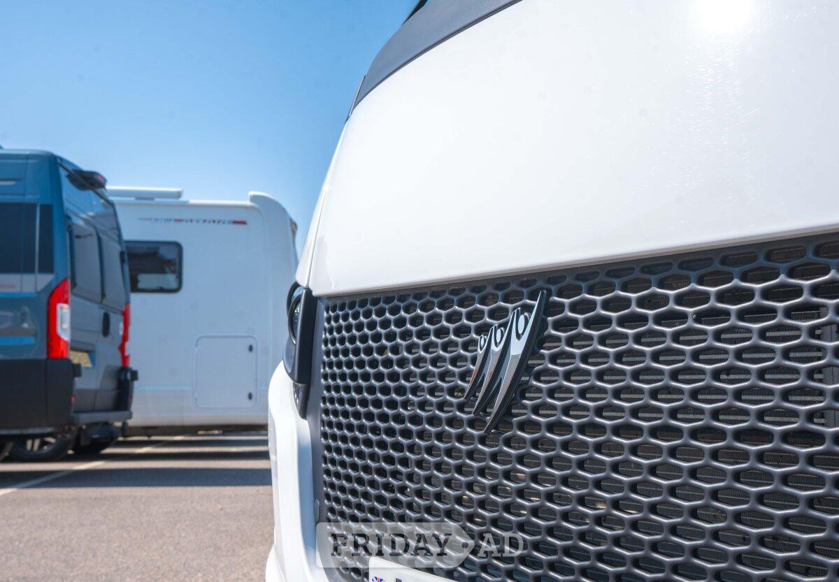Rapido 8096DF Ultimate Line 180BHP Auto Fiat 180BHP 2024 for sale - Motorhomes & Caravans