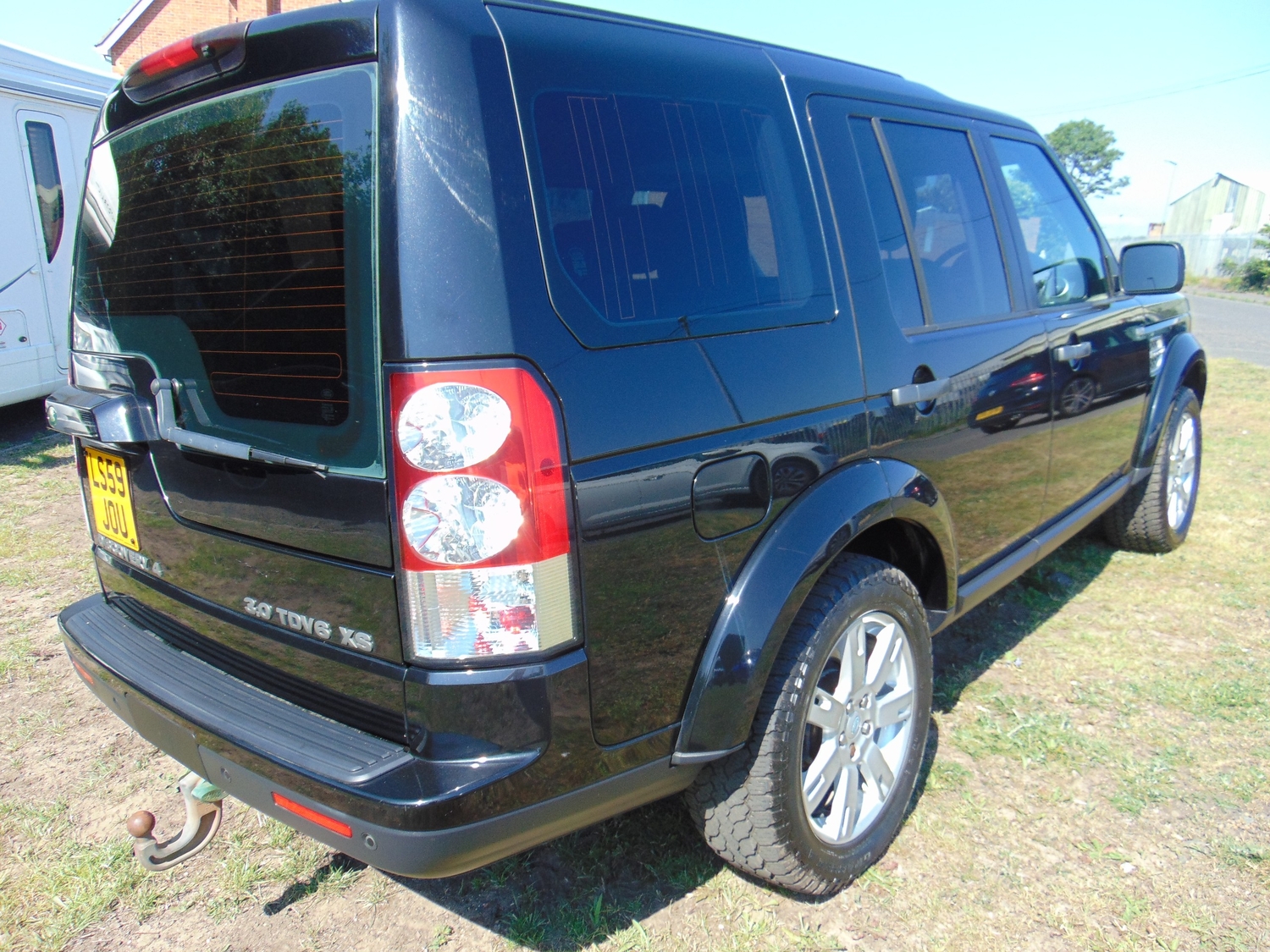 [ berth ]Land Rover Discovery 4