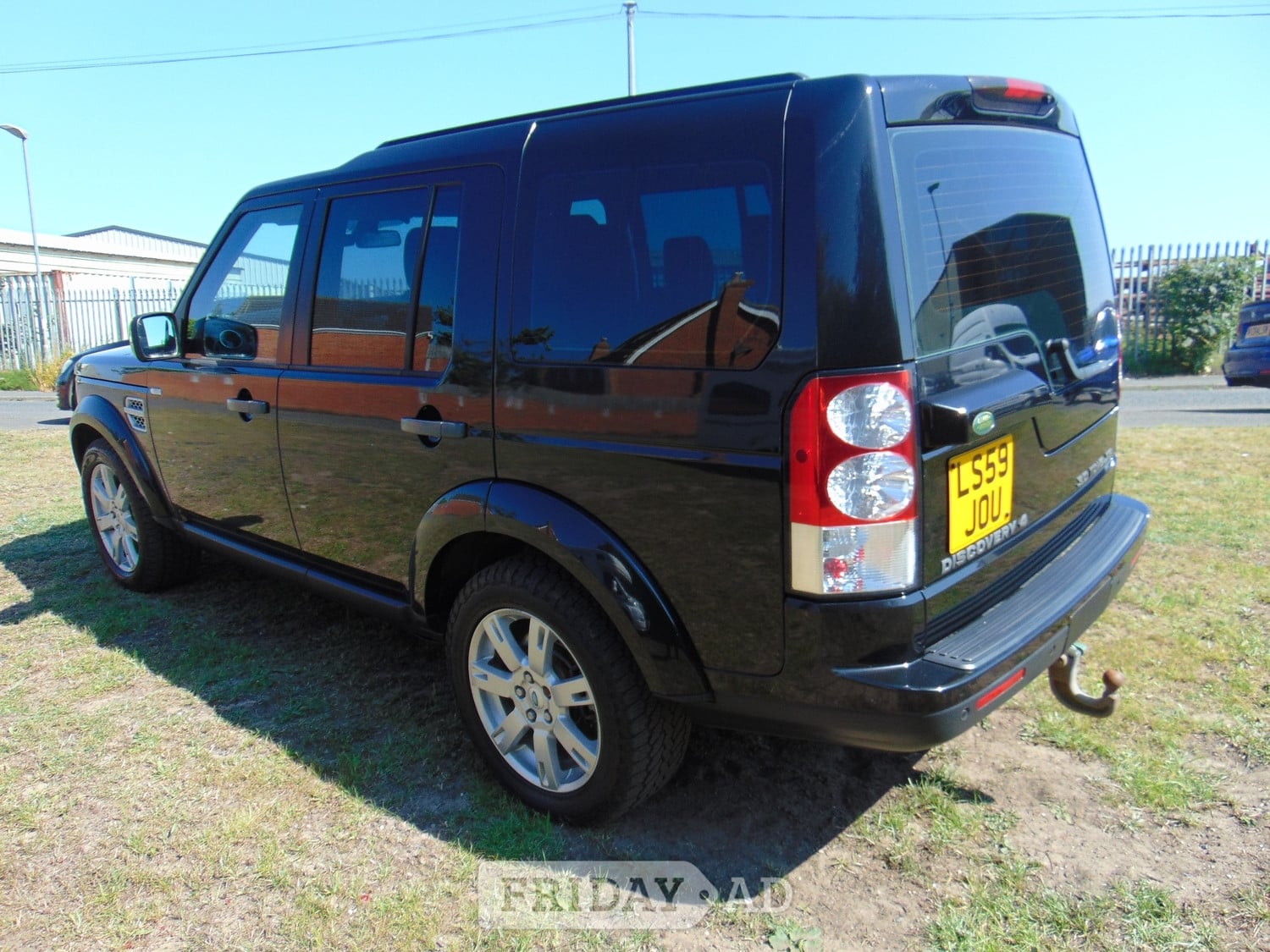 Land Rover Discovery 4 2009 - Cars in Ashington