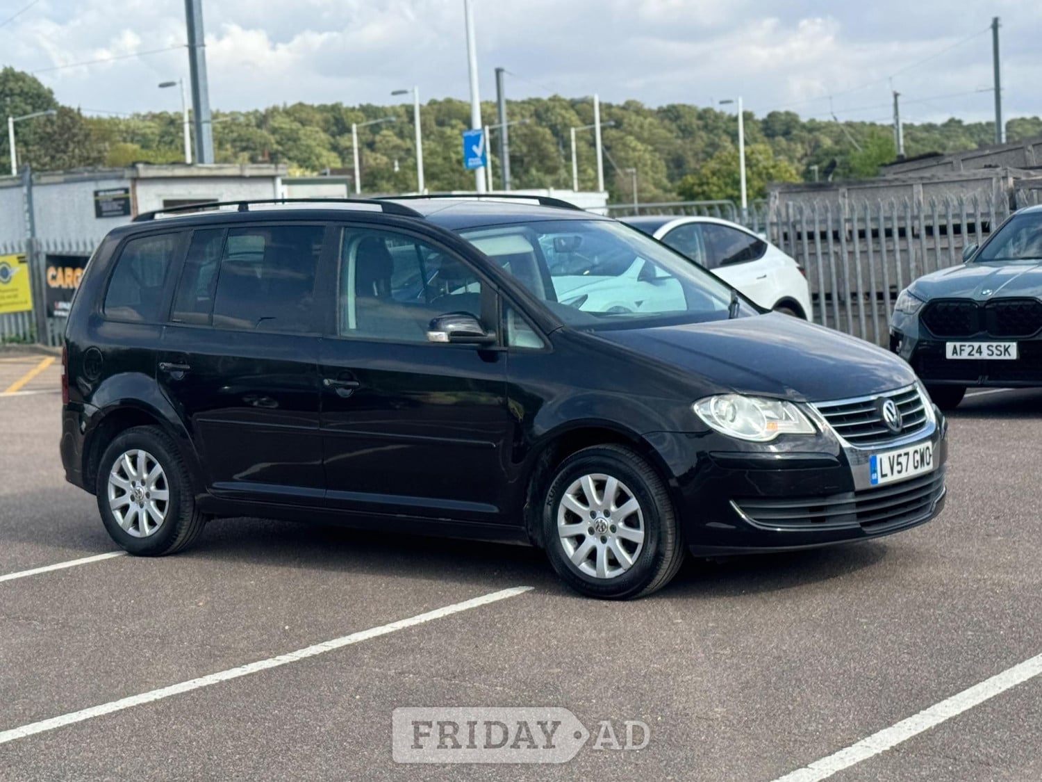 Volkswagen Touran 2007 - Cars