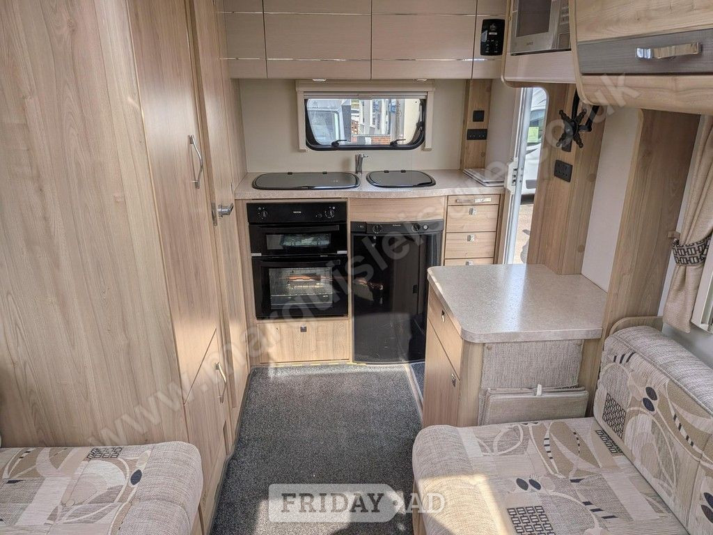 Elddis Majestic 115 2016 for sale - Motorhomes & Caravans in Tewkesbury