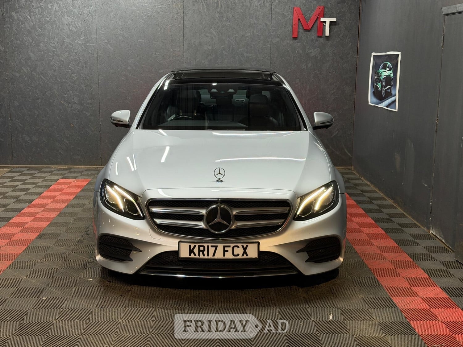 [ berth ]Mercedes-Benz E Class