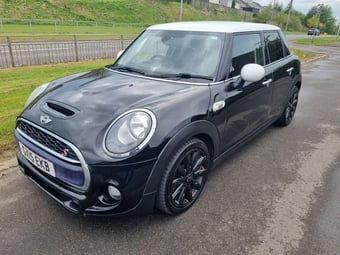 Mini Hatch 2015