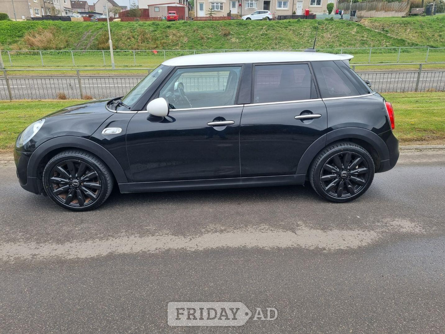 Mini Hatch 2015 - Cars in Shotts