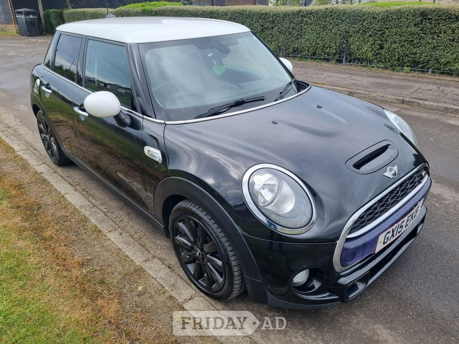 Mini Hatch 2015 - Cars