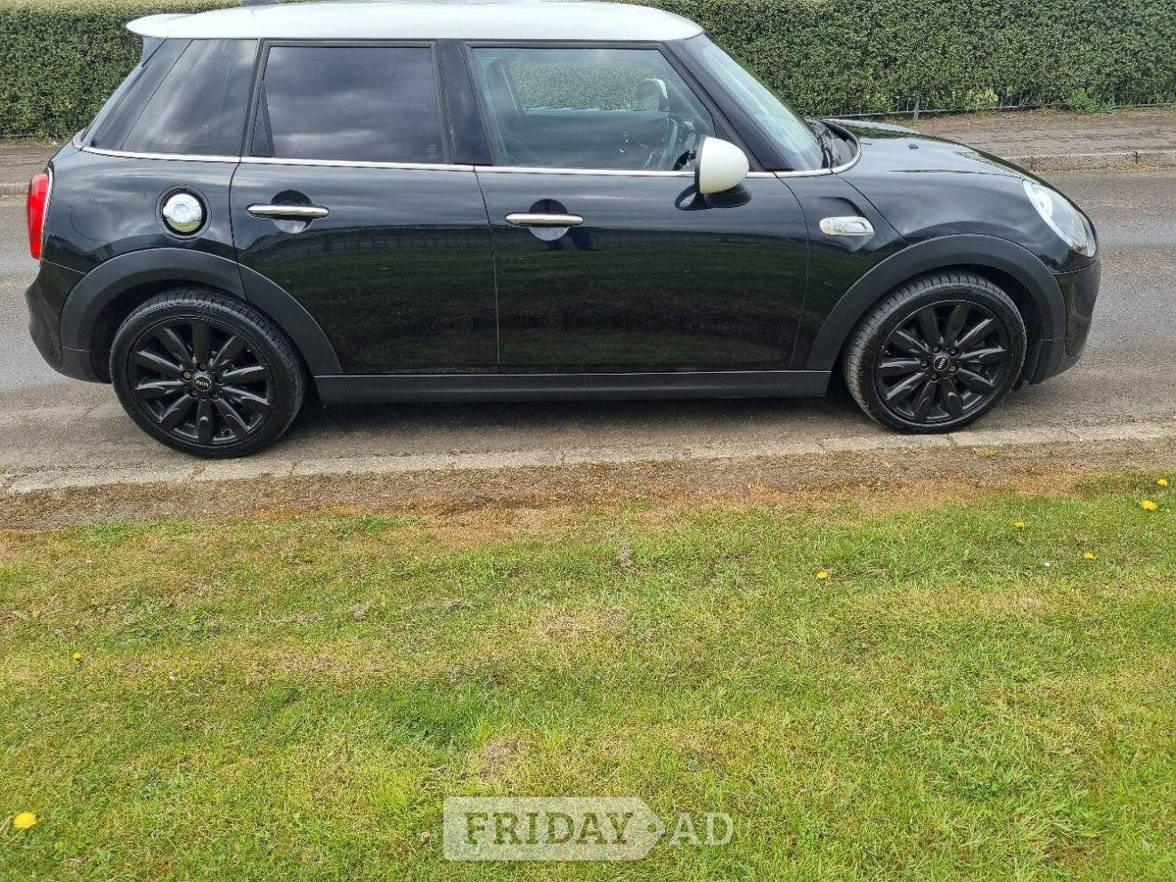 Mini Hatch 2015 - Cars