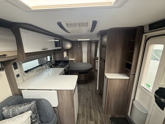 Coachman Lusso II 2024