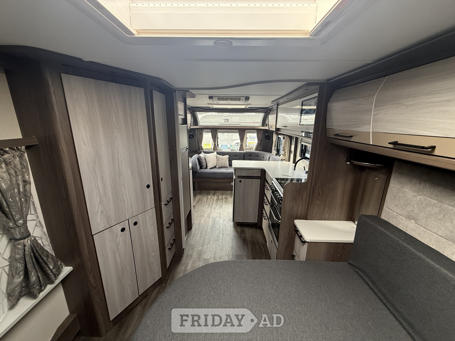 [4 berth ]Coachman Lusso II