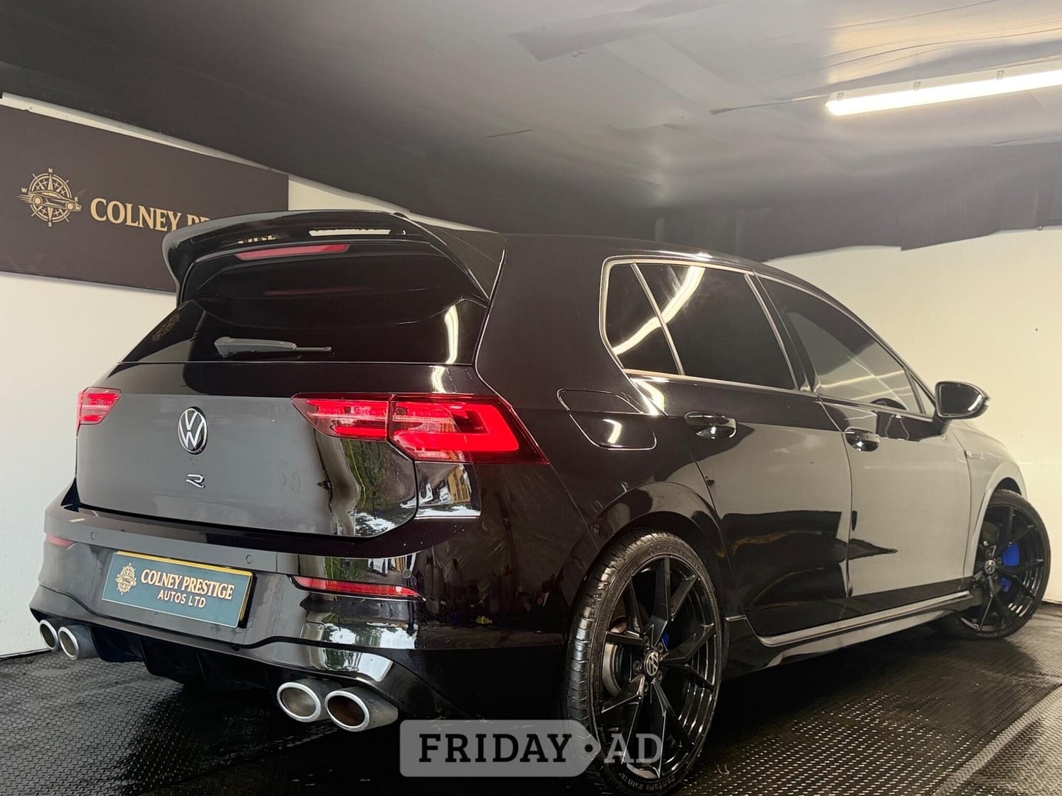 Volkswagen Golf 2022 - Cars