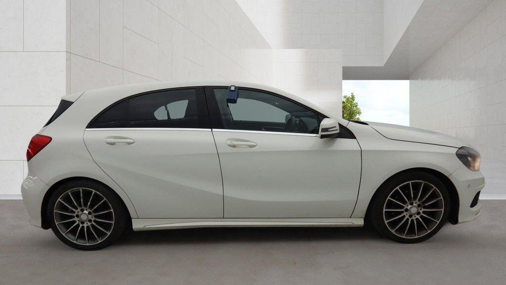Mercedes-Benz A Class 2015 - Cars