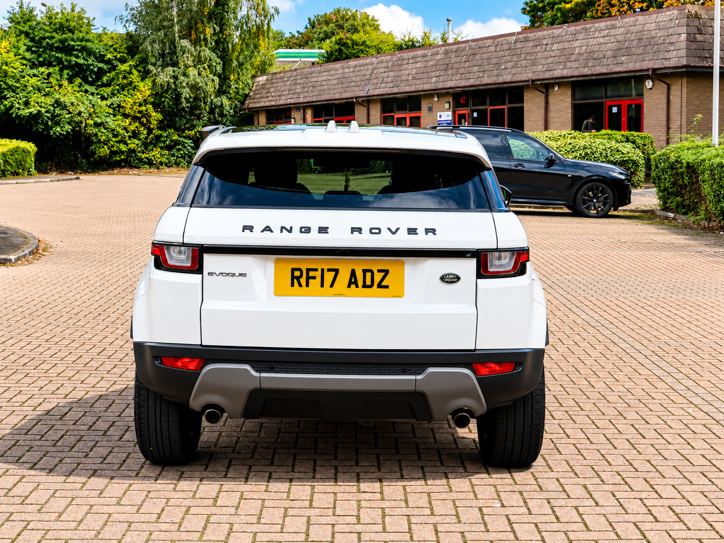 Land Rover Range Rover Evoque 2017 - Cars in Bradford