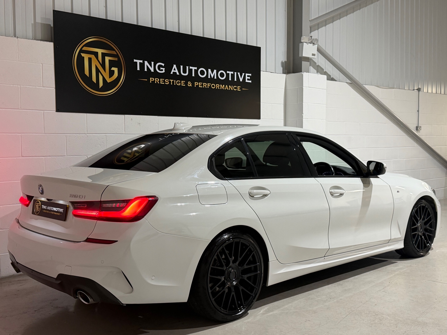 BMW 3 Series 2019 - Cars in Croydon