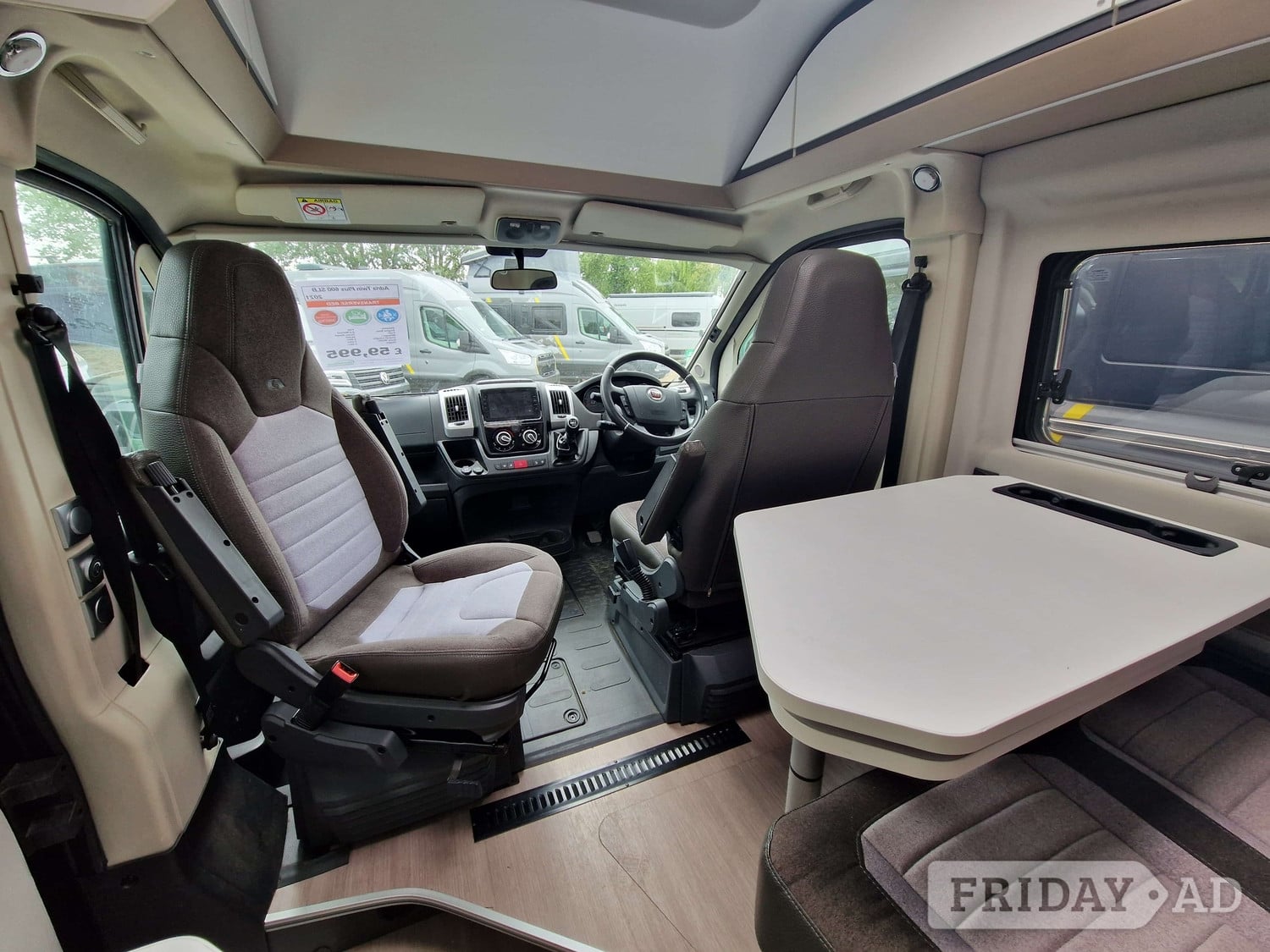 Adria Twin Plus 600 SPB Highbridge