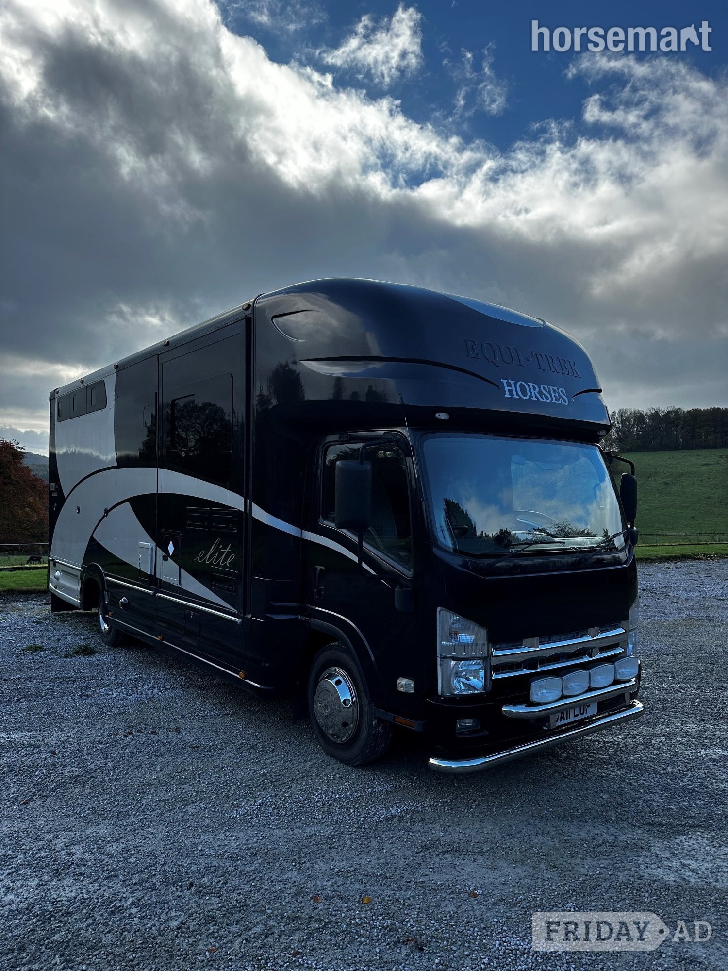 Equi-Trek  Isuzu Trucks Horsebox in Hassop
