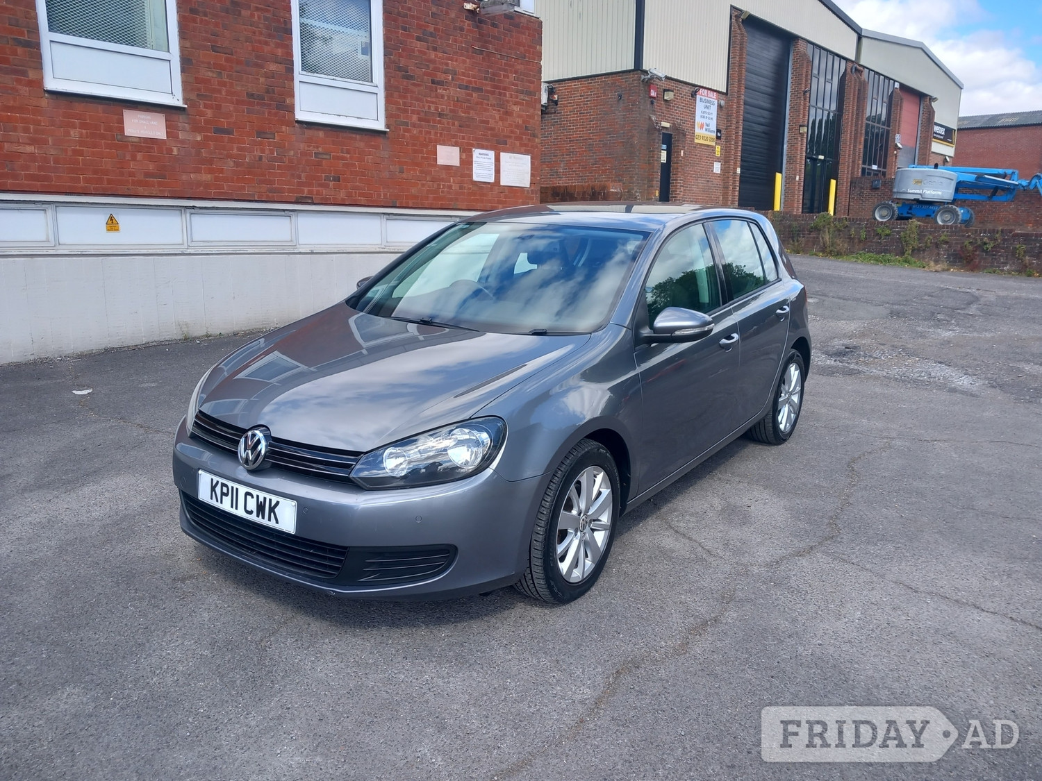 [ berth ]Volkswagen Golf