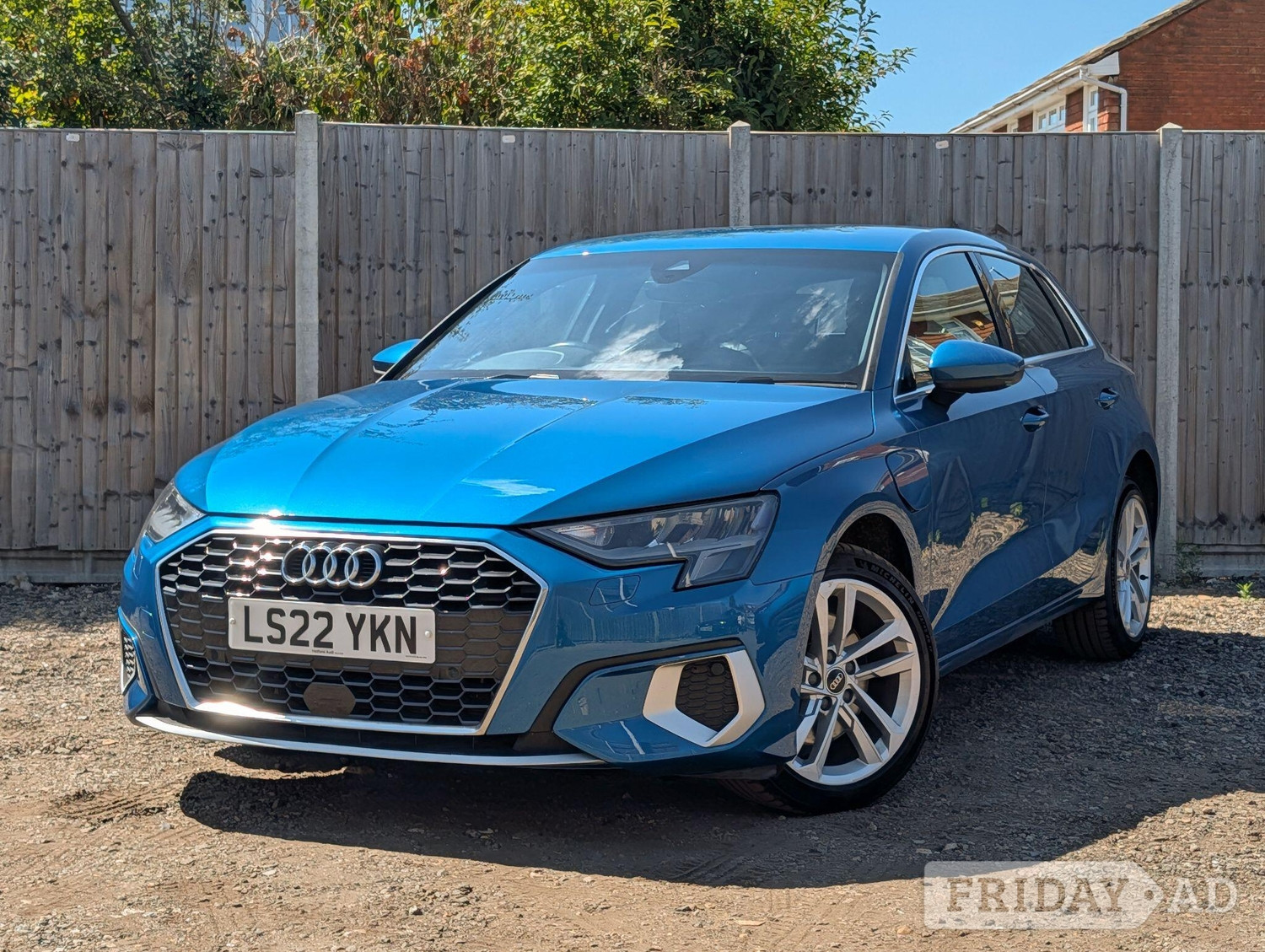 [ berth ]Audi A3