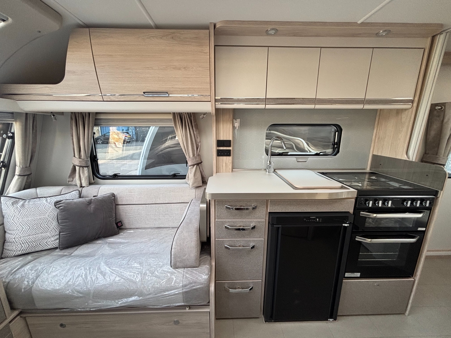 [ berth ]Elddis Crusader