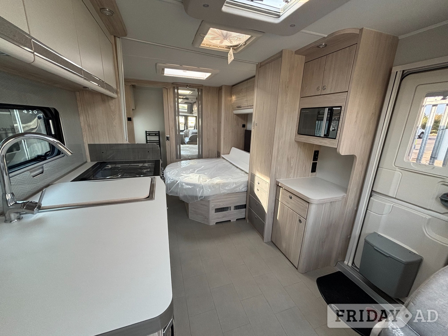 Elddis Crusader 2025 - Motorhomes & Caravans