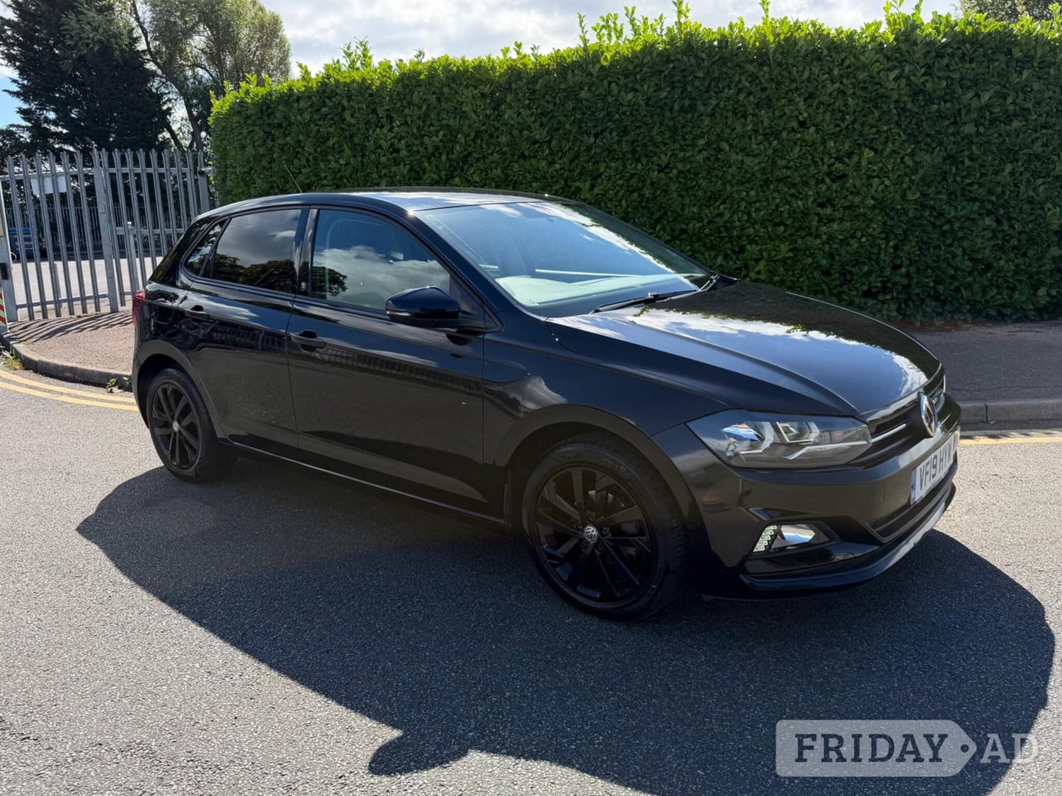Volkswagen Polo 2019 - Cars